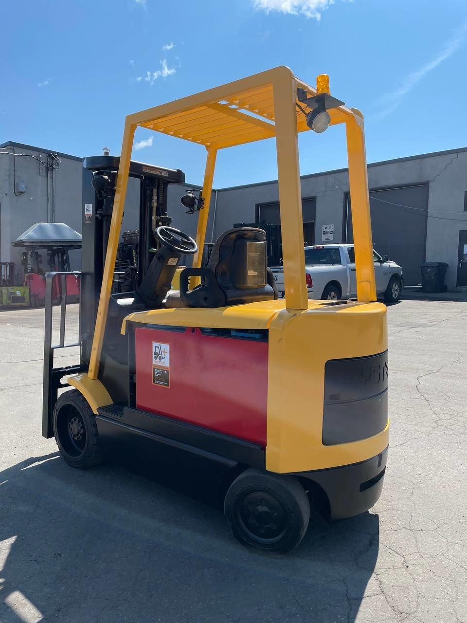 Chariot L Vateur Lectrique Hyster Electric Forklift E Z For Sale