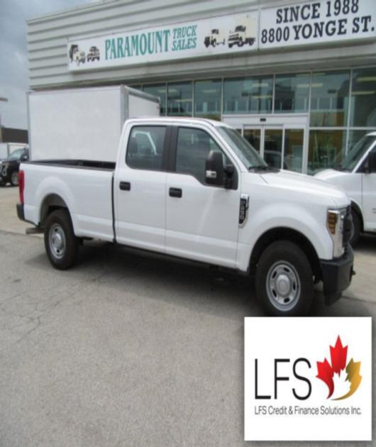 2019 Ford F-250 GAS CREW CAB 2WD / 8FT LONG BOX / 5 IN STOCK
