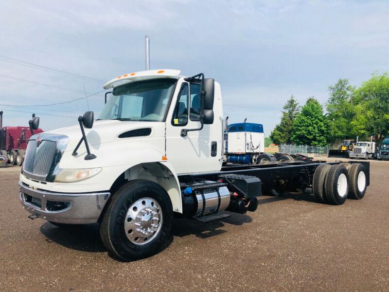 2016 International 4400 Tandem Cab & Chassis, Automatic, Low Km For Sale