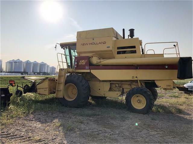 1990 New Holland Tr96 Combine For Sale