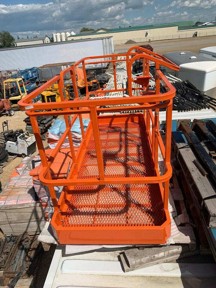 JLG Boom Lift Basket For Sale jlg-boom-lift-basket-for-sale