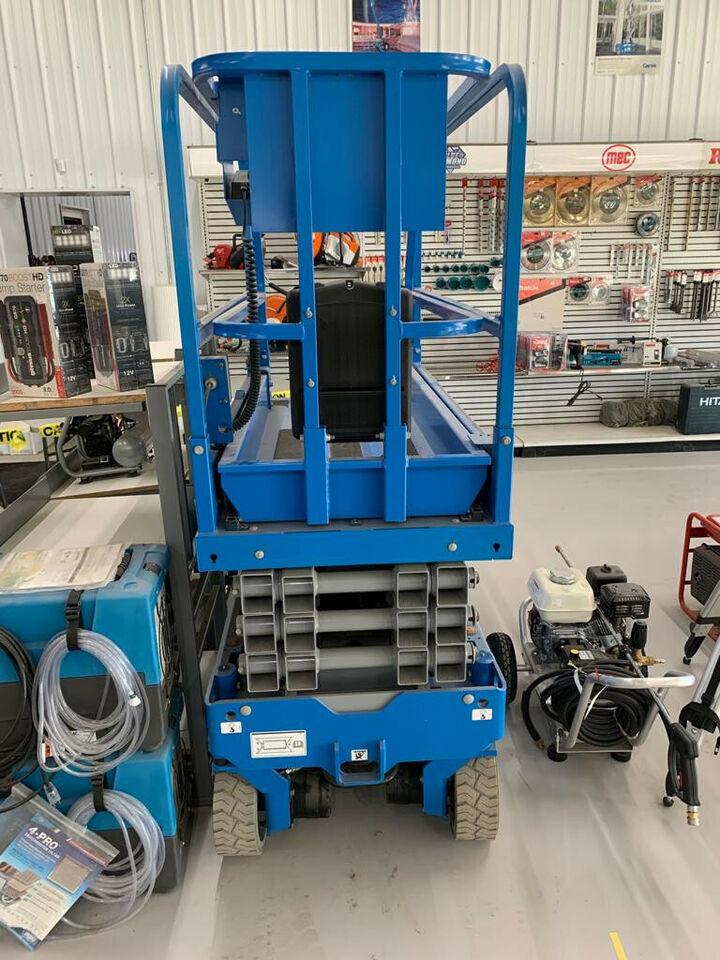 Genie GS 1930 Scissor Lift for sale