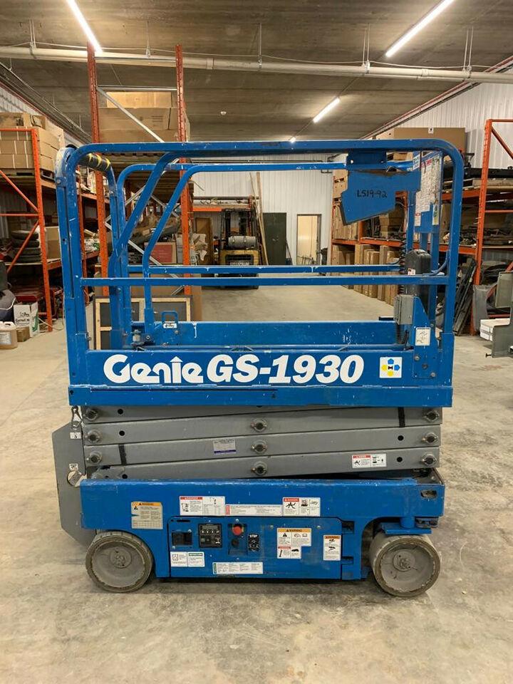 Genie GS 1930 Scissor Lift for sale