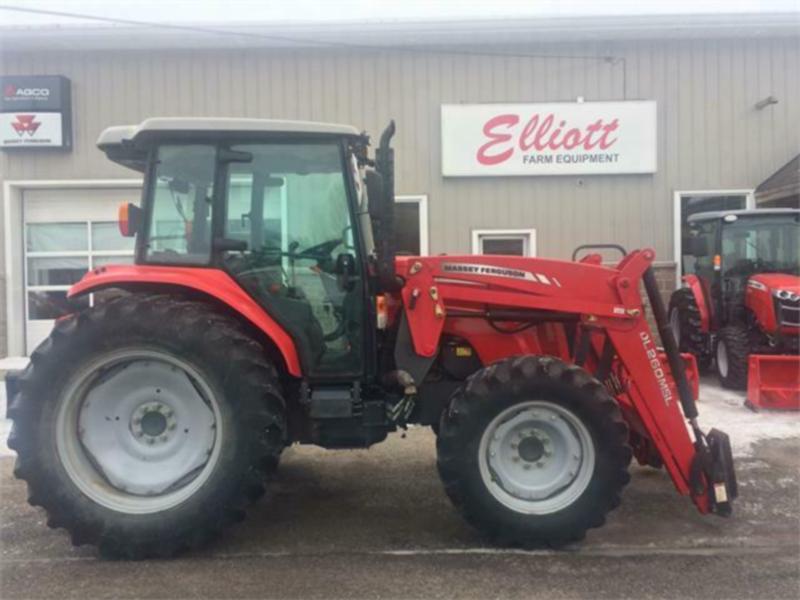 MASSEY 4610 100 HP TRACTOR LOW HOURS @ 480$/m
