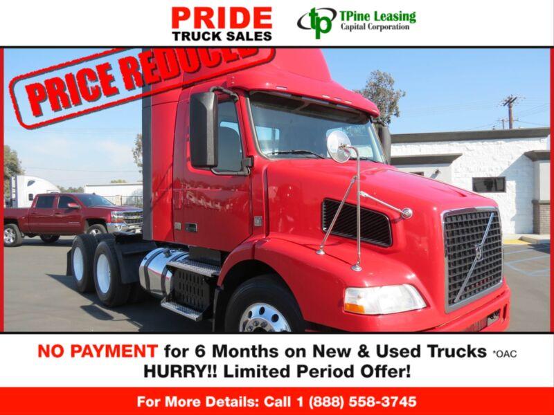 2014 Volvo Day Cab FINANCING ON THE SPOT!!