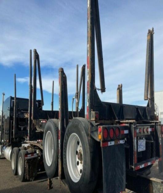 Bank Owned 2015 Magnum Log Trailers