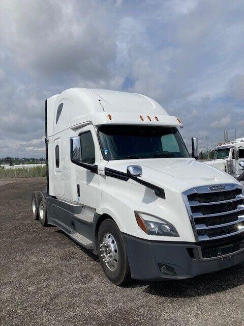Bank Owned 2018 Freightliner Cascadia Bank Owned 2018 Freightliner Cascadia
