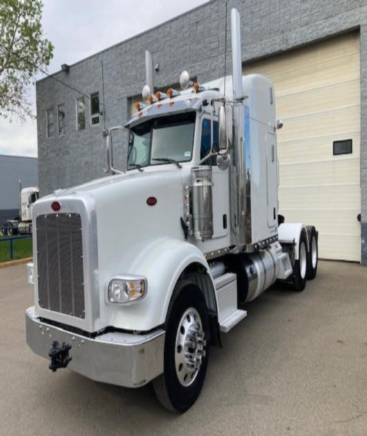 Bank Owned 2018 Peterbilt 367 , take over payments OAC