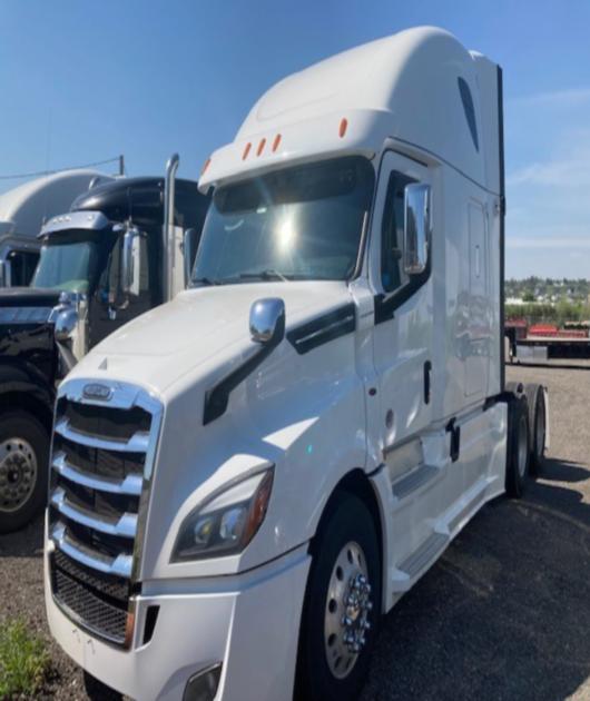 Bank Owned 2020 Freightliner Cascadia Low Km's