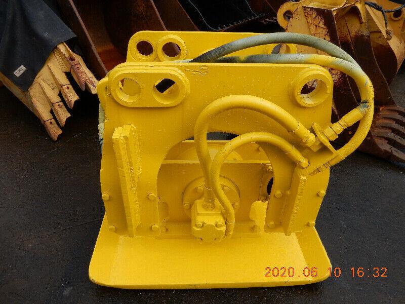 ALLIED Model 9800 250-400 CLASS EXCAVATOR PLATE COMPACTOR/DRIVER