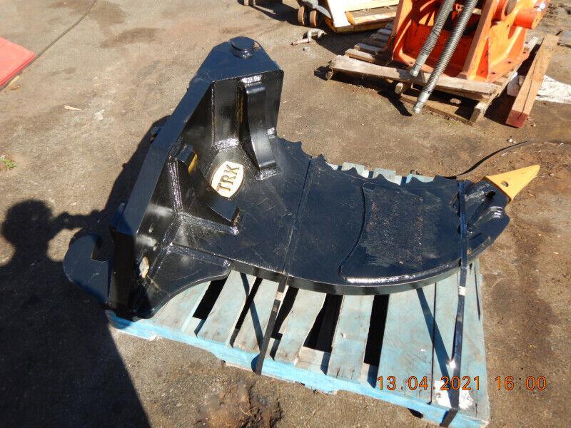 NEW TRK VOLVO SERIES 2 Q/C SABRE TOOTH ROCK STUMP-ROOT RIPPER & NEW TRK VOLVO SERIES 2 Q/C SABRE TOOTH ROCK STUMP-ROOT RIPPER &
