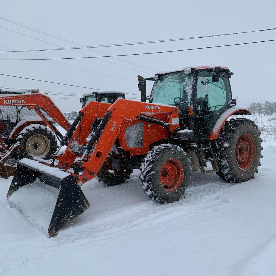 Used Kubota M100GX Tractor with Loader for sale
