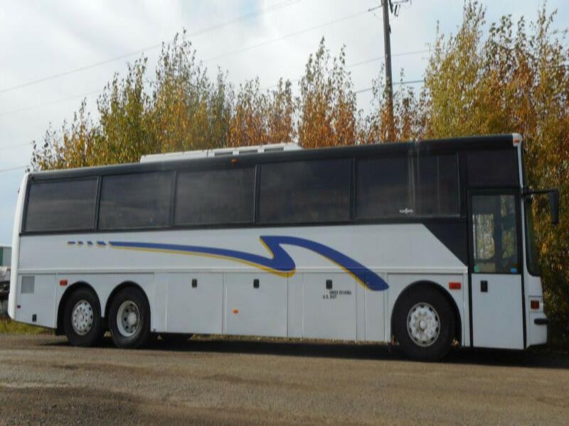 1999 Van Hool T940 50 Passenger Tandem Axle Bus