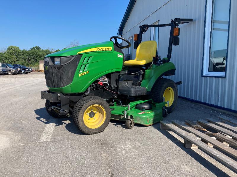 2020 John Deere 1023E tractor with 60" mid-mount mower 2020 John Deere 1023E tractor with 60" mid-mount mower