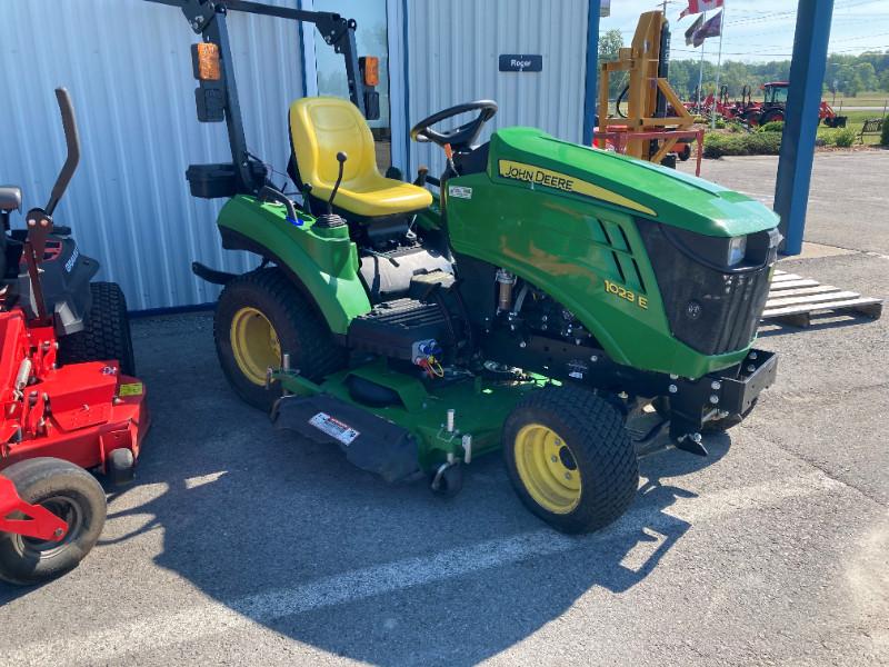 2020 John Deere 1023E tractor with 60" mid-mount mower 2020 John Deere 1023E tractor with 60" mid-mount mower