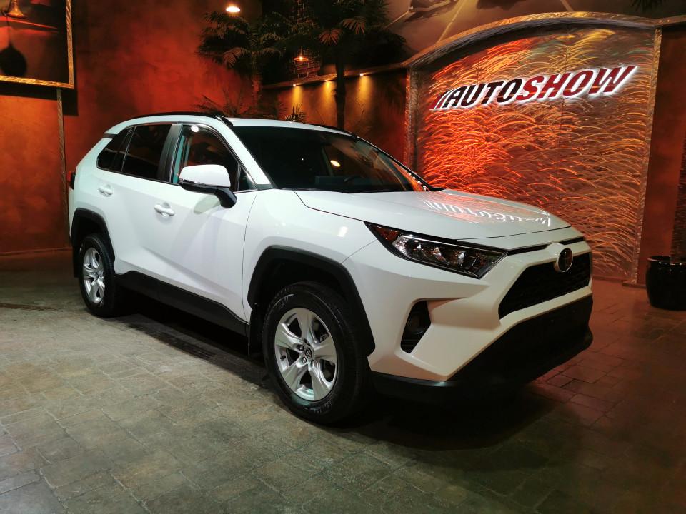 2019 Toyota RAV4 XLE AWD - Htd Wheel & Seats S.Roof Adaptive Cruise ! 2019 Toyota RAV4 XLE AWD - Htd Wheel & Seats S.Roof Adaptive Cruise !