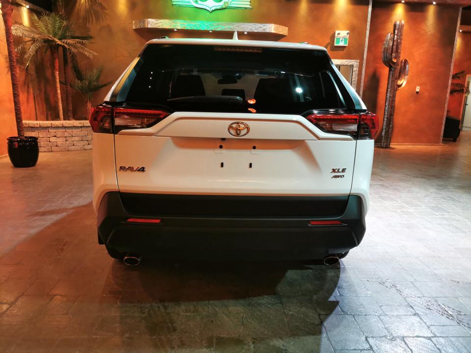 2019 Toyota RAV4 XLE AWD - Htd Wheel & Seats S.Roof Adaptive Cruise ! 2019 Toyota RAV4 XLE AWD - Htd Wheel & Seats S.Roof Adaptive Cruise !