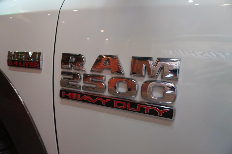 2018 Ram 2500 Laramie - Immaculate... Only 43k! Nav & A/C Seats !! 2018 Ram 2500 Laramie - Immaculate... Only 43k! Nav & A/C Seats !!