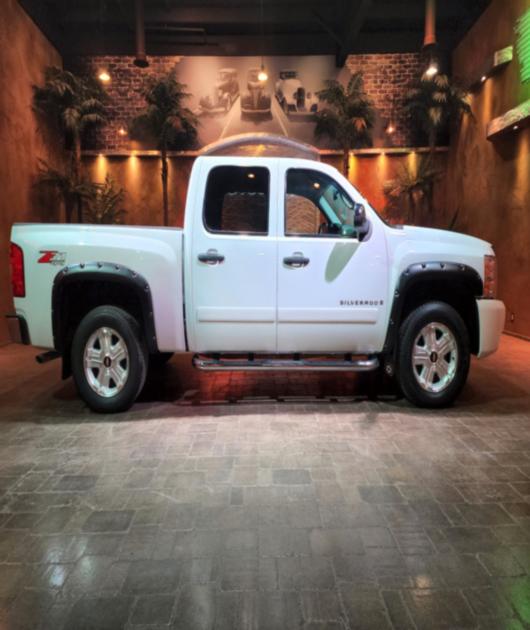 2008 Chevrolet Silverado 1500 LT Z71 Crew - 5.3L V8 Bucket Seats Tow Pkg