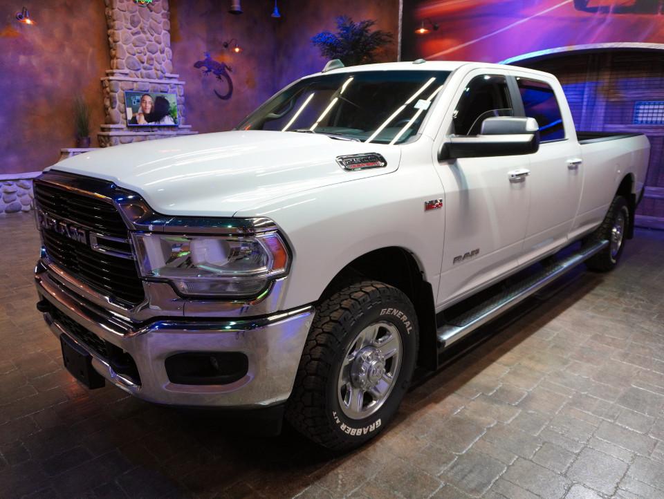 2019 Ram 2500 Bighorn Crew 4x4 - 8 Ft Long Box Tow Pkg 5th Wheel Prep 2019 Ram 2500 Bighorn Crew 4x4 - 8 Ft Long Box Tow Pkg 5th Wheel Prep