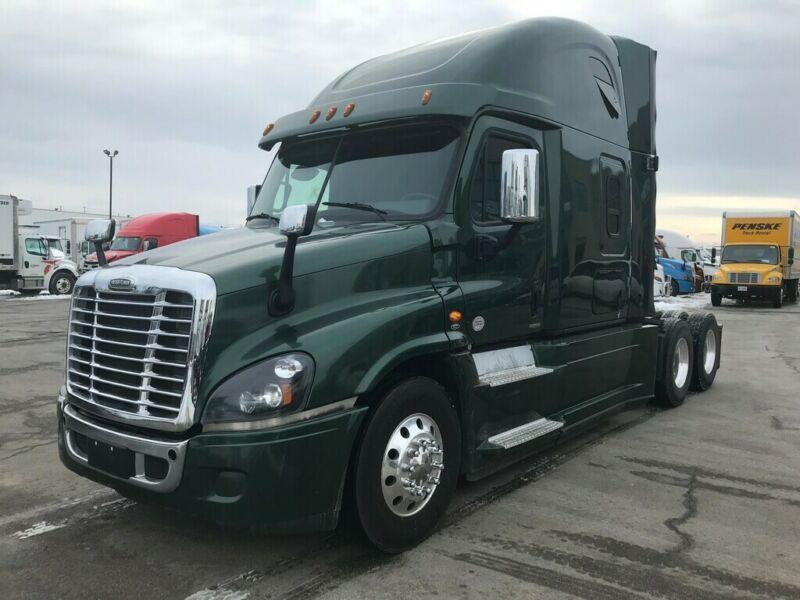 2016 Freightliner Cascadia Evolution NEW PRICE! | Espar Bunk Heater in ...