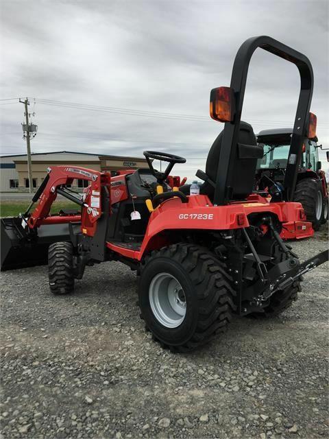 Massey Ferguson Gc1723e Compact Tractor For Sale