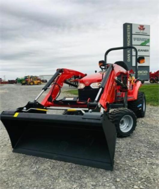 MASSEY FERGUSON GC1723e Compact tractor