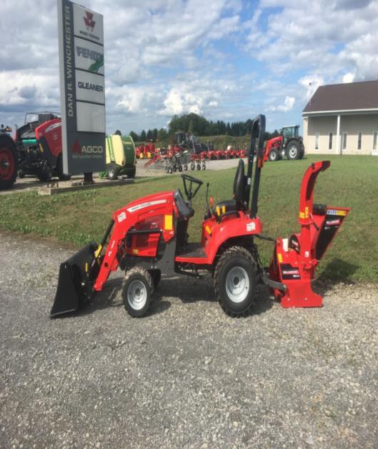 2020 Massey Ferguson GC1723E With Wallenstein BX36S