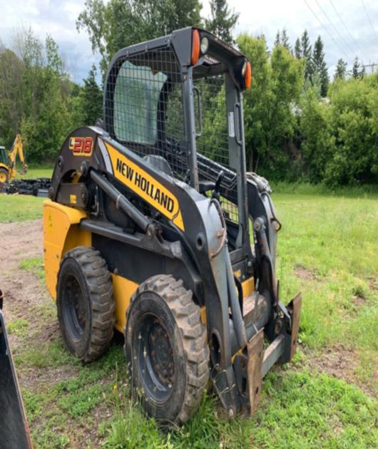 New Holland L218 Skid Steer Loader