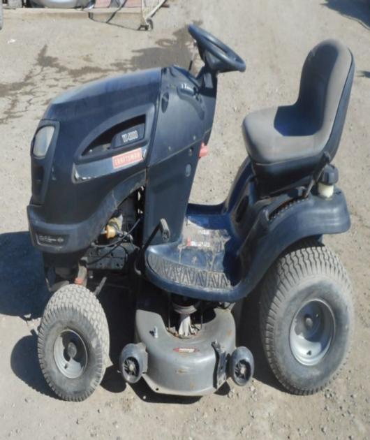 2012 CRAFTSMAN MODEL YT4000 RIDING MOWER