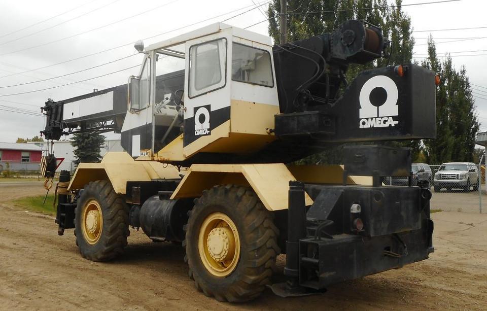1979 P&H Omega 20 Ton RT Crane 1979 P&H Omega 20 Ton RT Crane