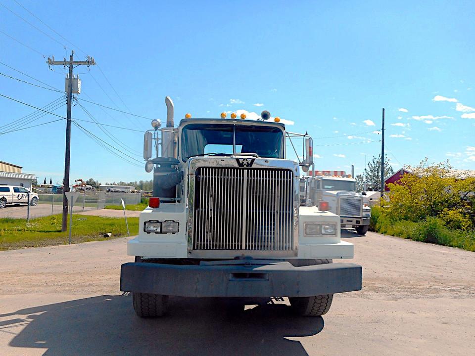 1987 Western Star 4800 T/A Cab & Chassis 1987 Western Star 4800 T/A Cab & Chassis