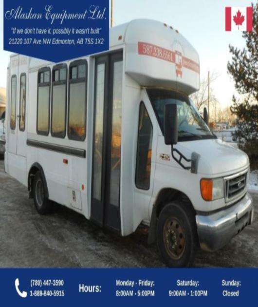 2005 Ford E450 Bus