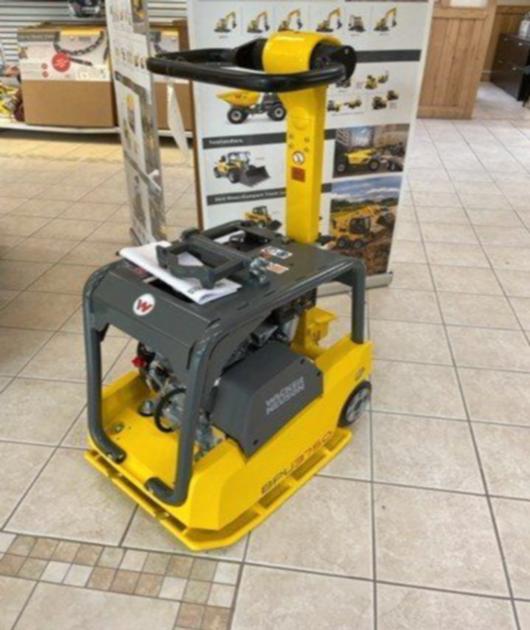 NEW WAKCER NEUSON BPU3750  REVERSIBLE VIBRATORY PLATE