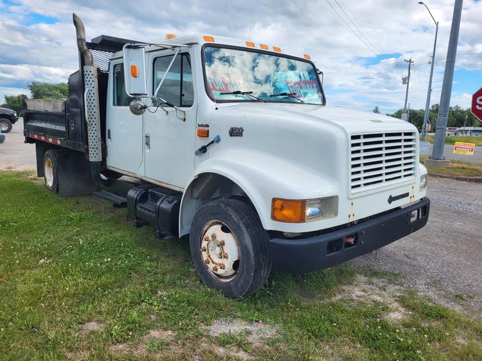 2002 International 4700 Quadcab Dump Truck for sale