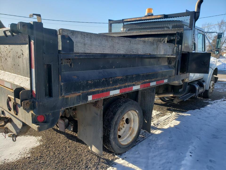 2002 International 4700 Quadcab Dump Truck for sale