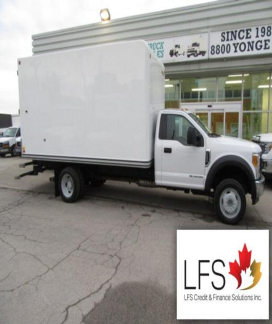 2017 Ford F-550 DIESEL WITH 16 FT UNICELL BOX WITH STEPS