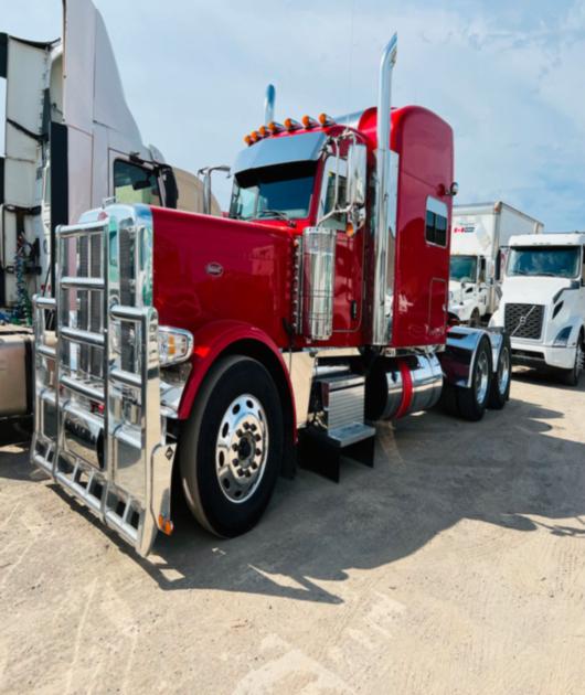 2019 Peterbilt 389