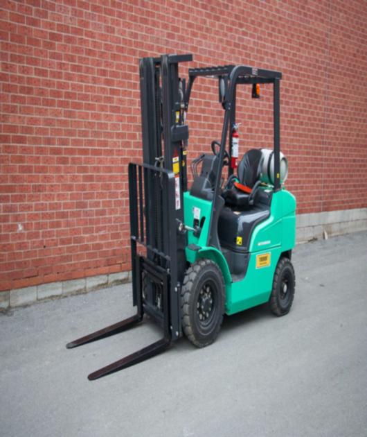 Brand-New Mitsubishi FG25N Outdoor Forklift w 5000 LBS Capacity