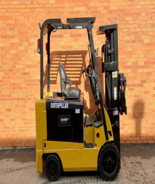 CAT Electric Forklift 6000 lbs