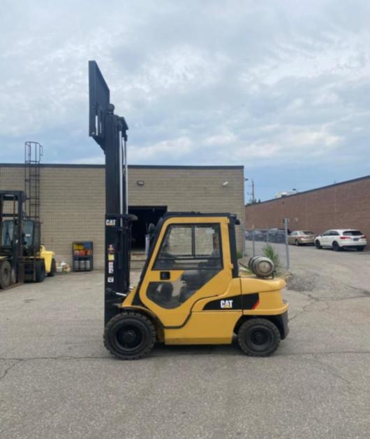 Cat LPG Forklift 6000 lbs.