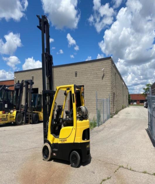 Hyster Forklift LPG 5000 lbs. 4 WAY