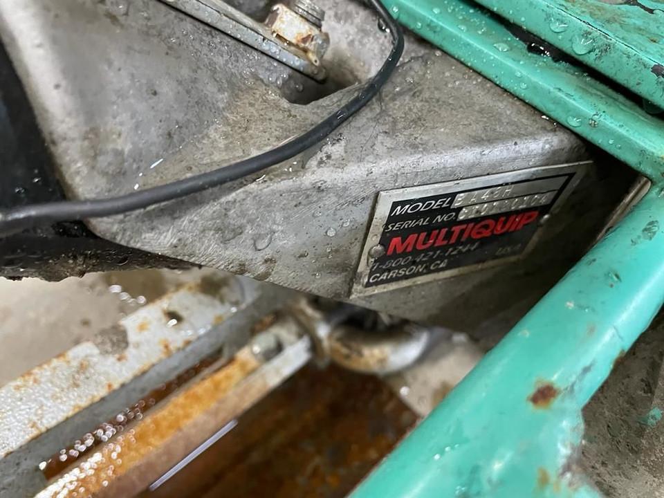 MULTIQUIP BA48H 48" POWER TROWEL MULTIQUIP BA48H 48" POWER TROWEL