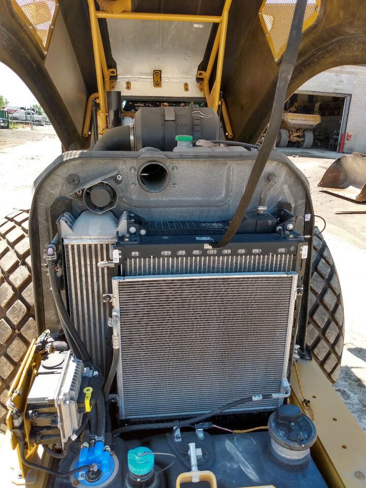 CAT CS66B 84" SMOOTH DRUM ROLLER CAT CS66B 84" SMOOTH DRUM ROLLER