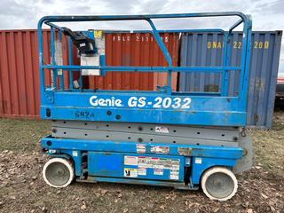Genie GS-2032 scissor Lift