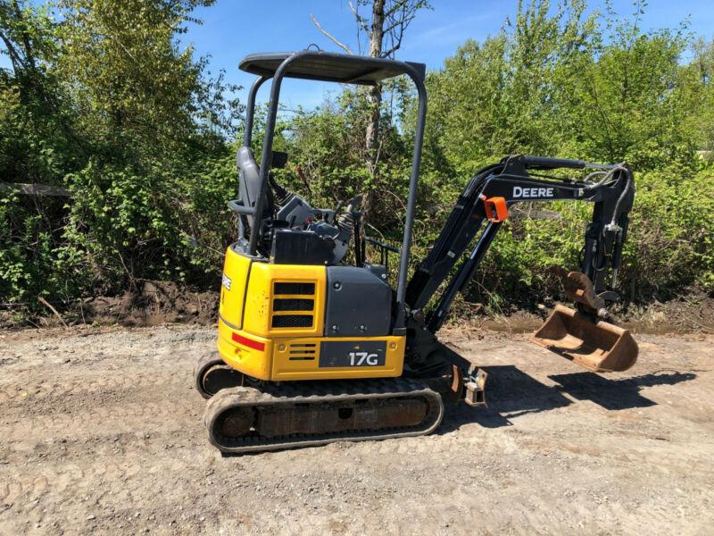 2015 John Deere 17G Mini Excavator, Low Hours for sale