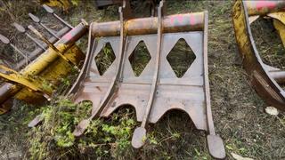 4-TOOTH EXC. CLEAR/GRUB ROOT RAKE