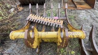 6-TOOTH EXC. CLEAR/GRUBBING ROOT RAKE