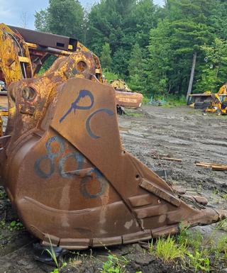 Bucket komatsu PC 800