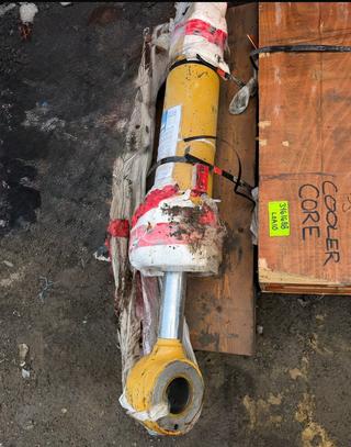 Caterpillar 980H Cylinder
